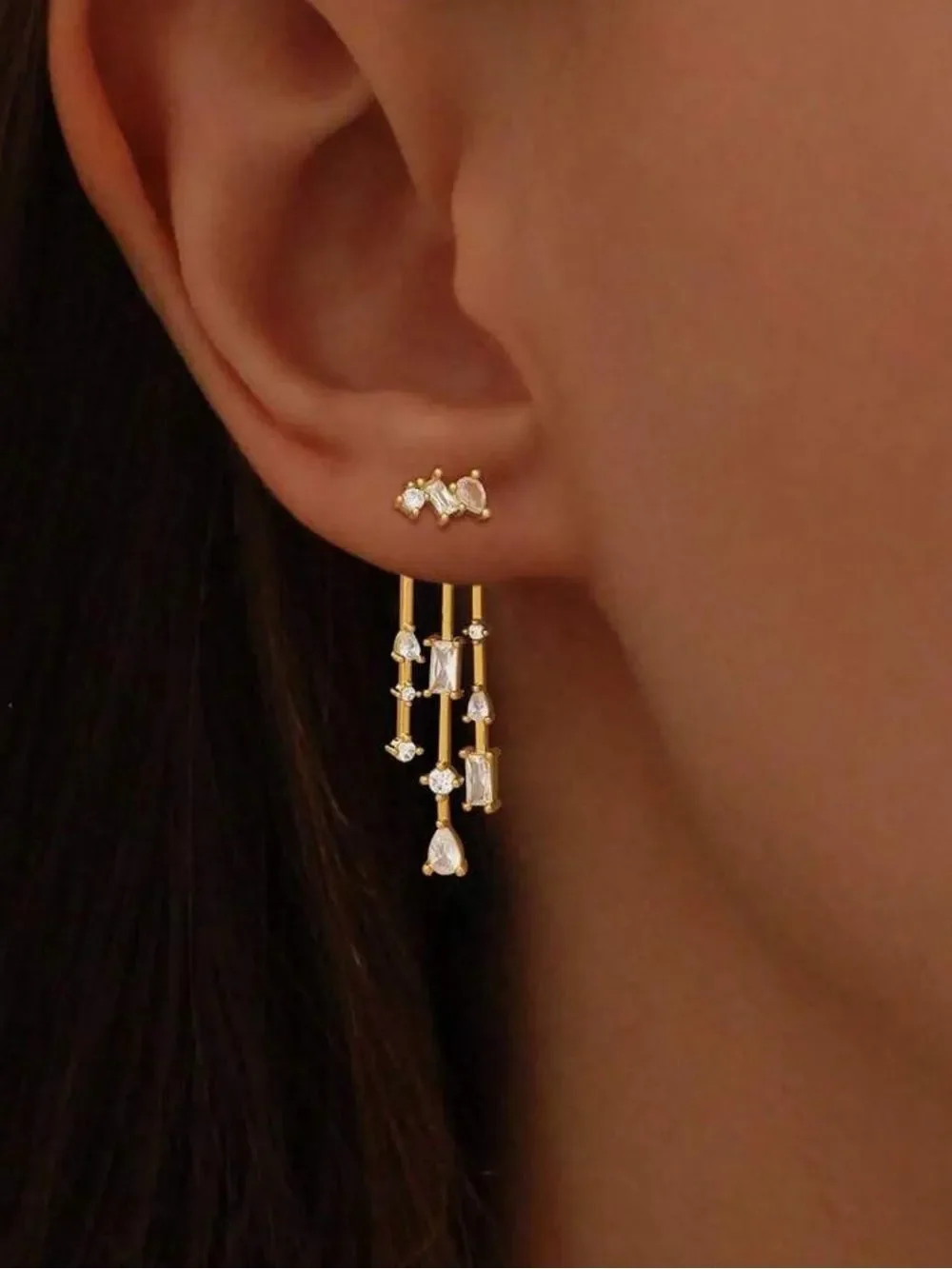 Diamond drop earrings Q1183